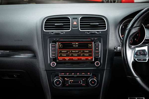 2010 Volkswagen Golf GTI VI