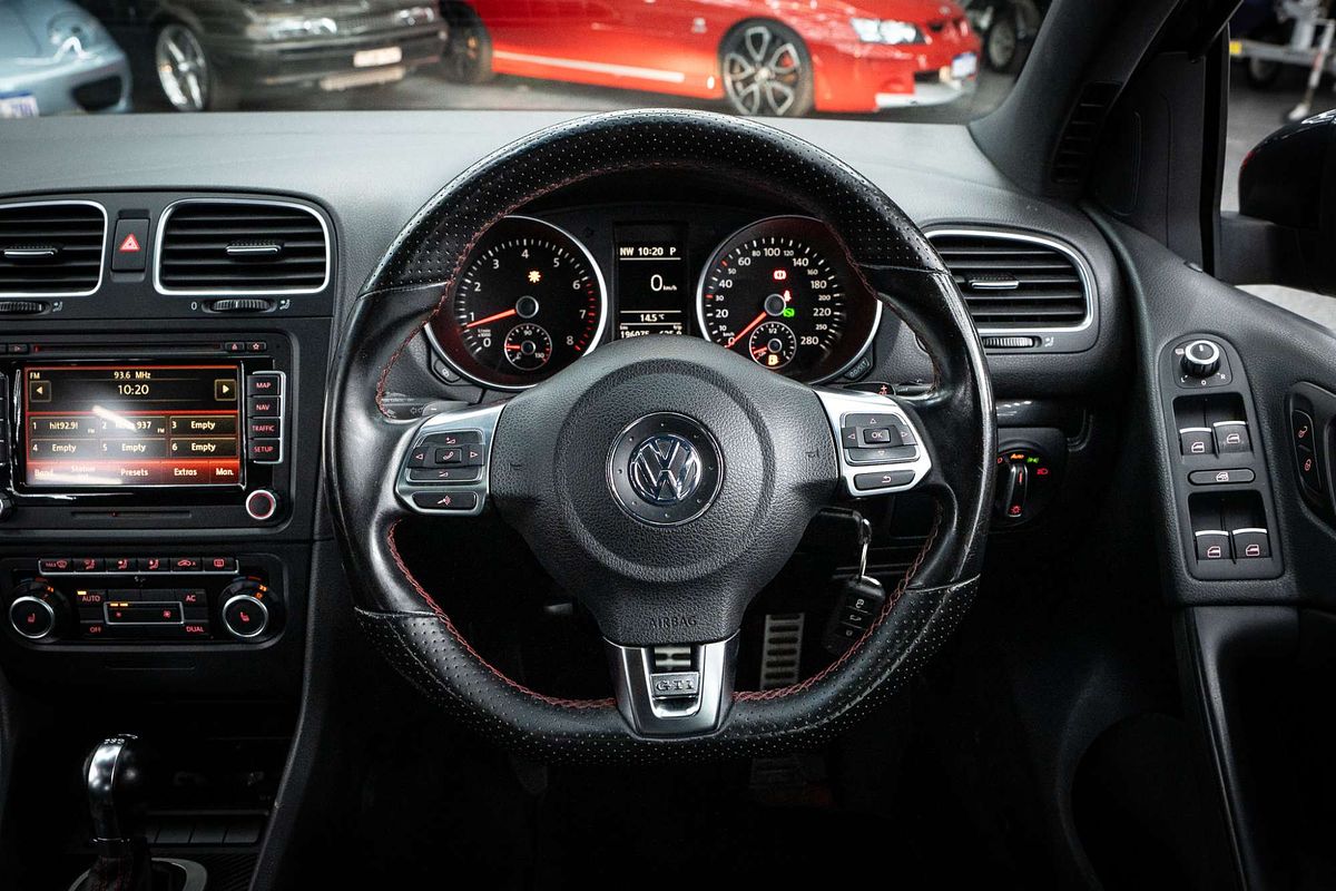 2010 Volkswagen Golf GTI VI