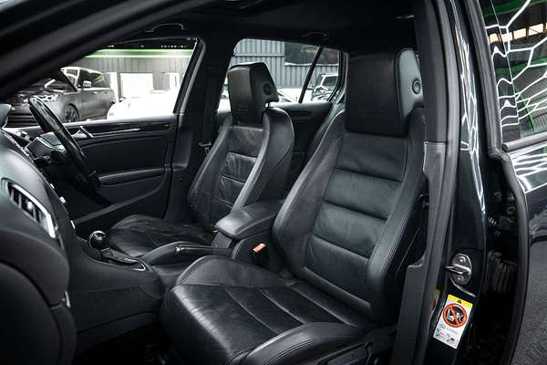 2010 Volkswagen Golf GTI VI
