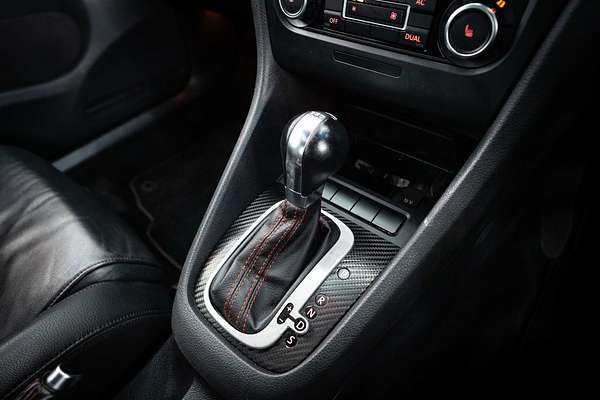 2010 Volkswagen Golf GTI VI