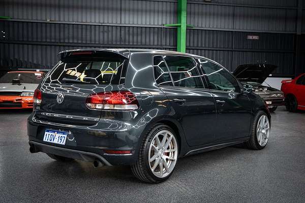 2010 Volkswagen Golf GTI VI
