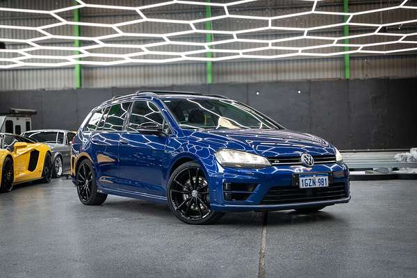 2015 Volkswagen Golf R Wolfsburg Edition 7