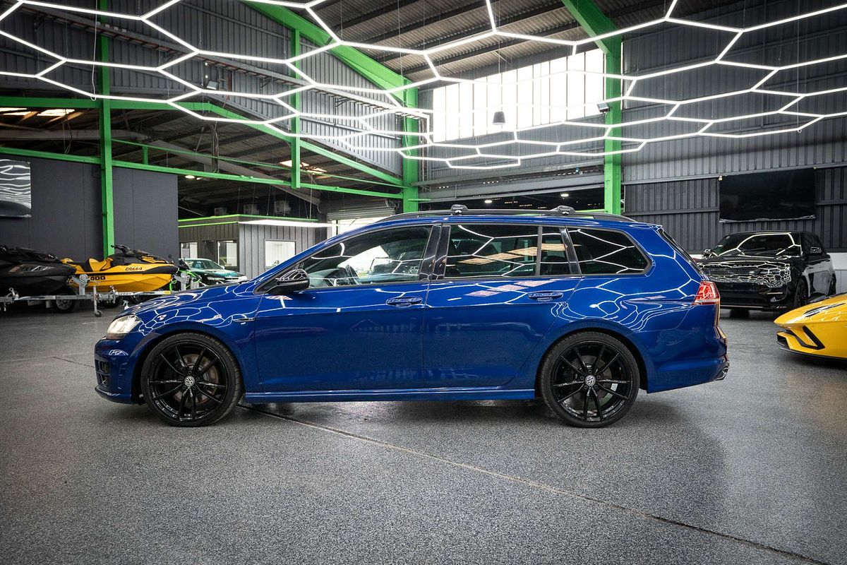 2015 Volkswagen Golf R Wolfsburg Edition 7