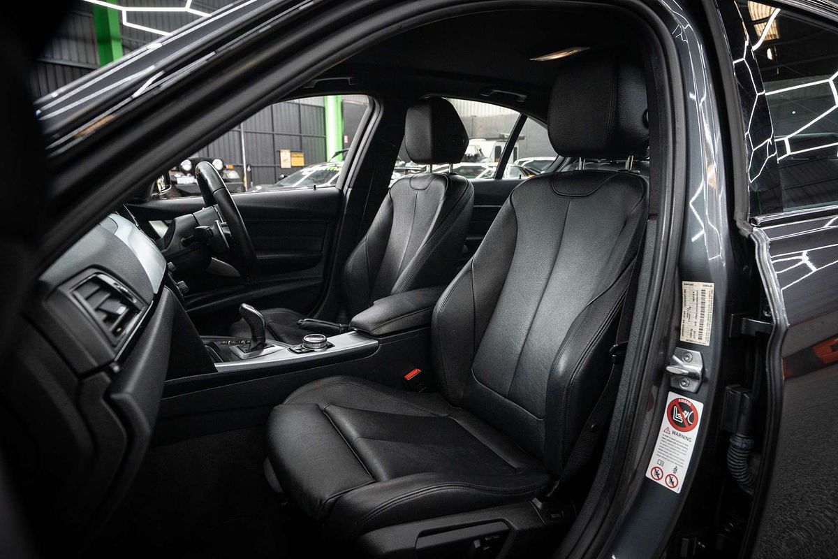 2015 BMW 3 Series 328i Sport Line F30