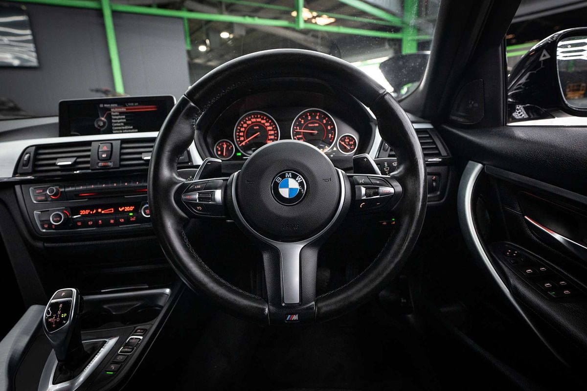 2015 BMW 3 Series 328i Sport Line F30