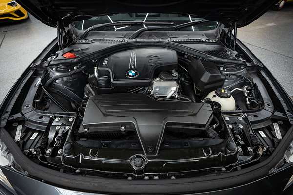 2015 BMW 3 Series 328i Sport Line F30