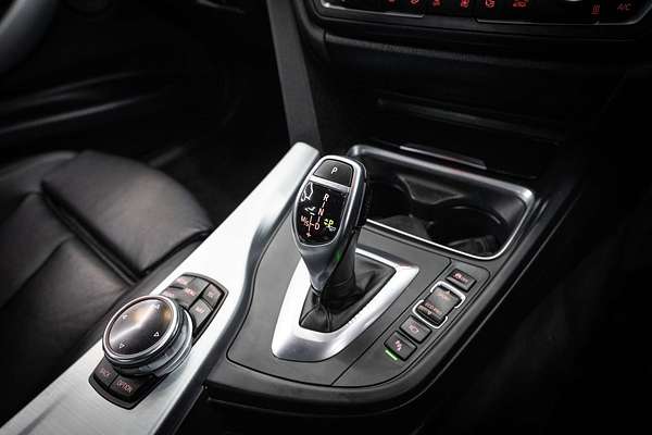 2015 BMW 3 Series 328i Sport Line F30