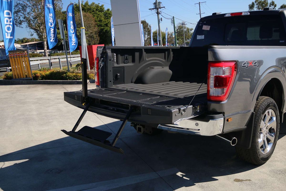 2023 Ford F-150 Lariat 4X4 LWB