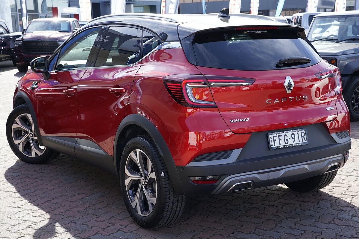 2023 Renault Captur R.S. Line XJB
