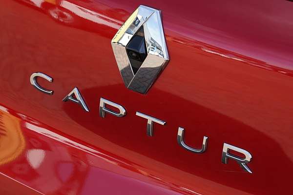 2023 Renault Captur R.S. Line XJB
