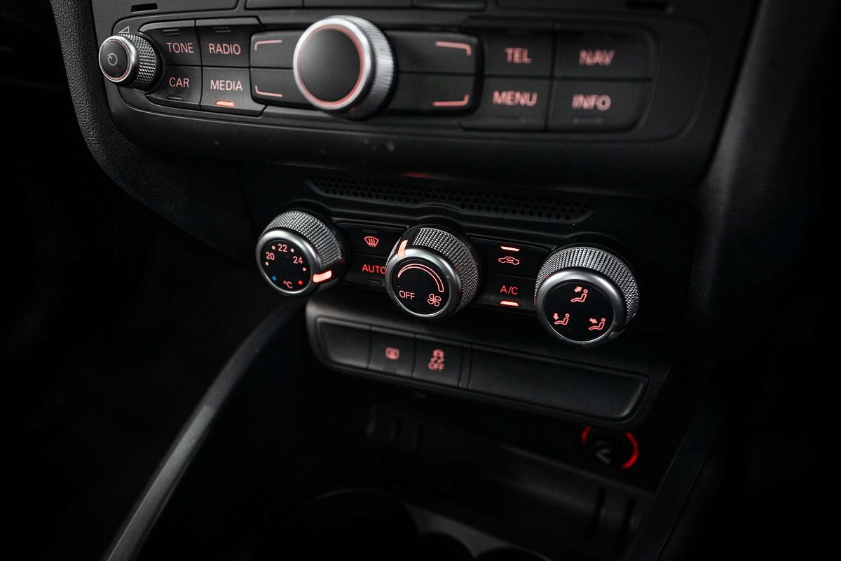 2013 Audi A1 Attraction 8X