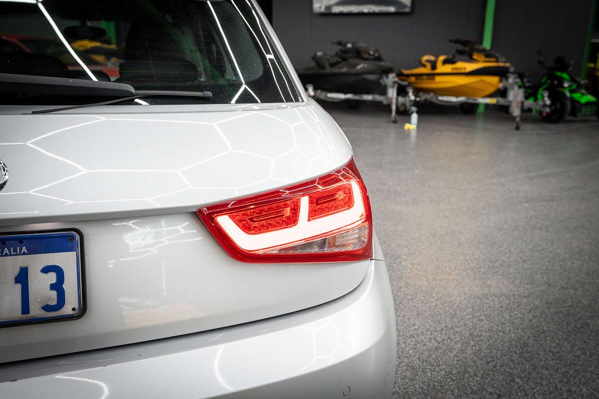 2013 Audi A1 Attraction 8X