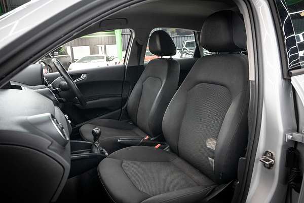 2013 Audi A1 Attraction 8X