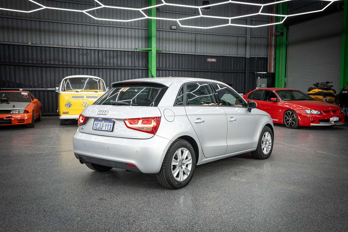 2013 Audi A1 Attraction 8X