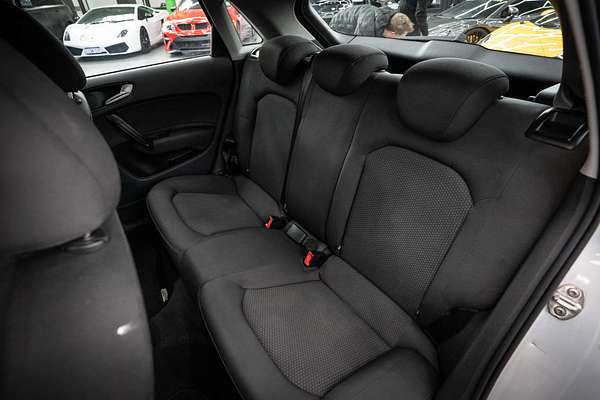 2013 Audi A1 Attraction 8X