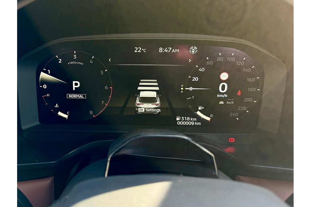2025 Mitsubishi Outlander Exceed Tourer ZM