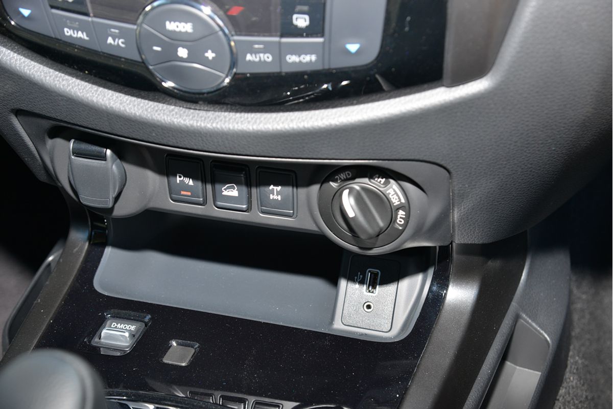 2024 Nissan Navara PRO-4X D23 4X4