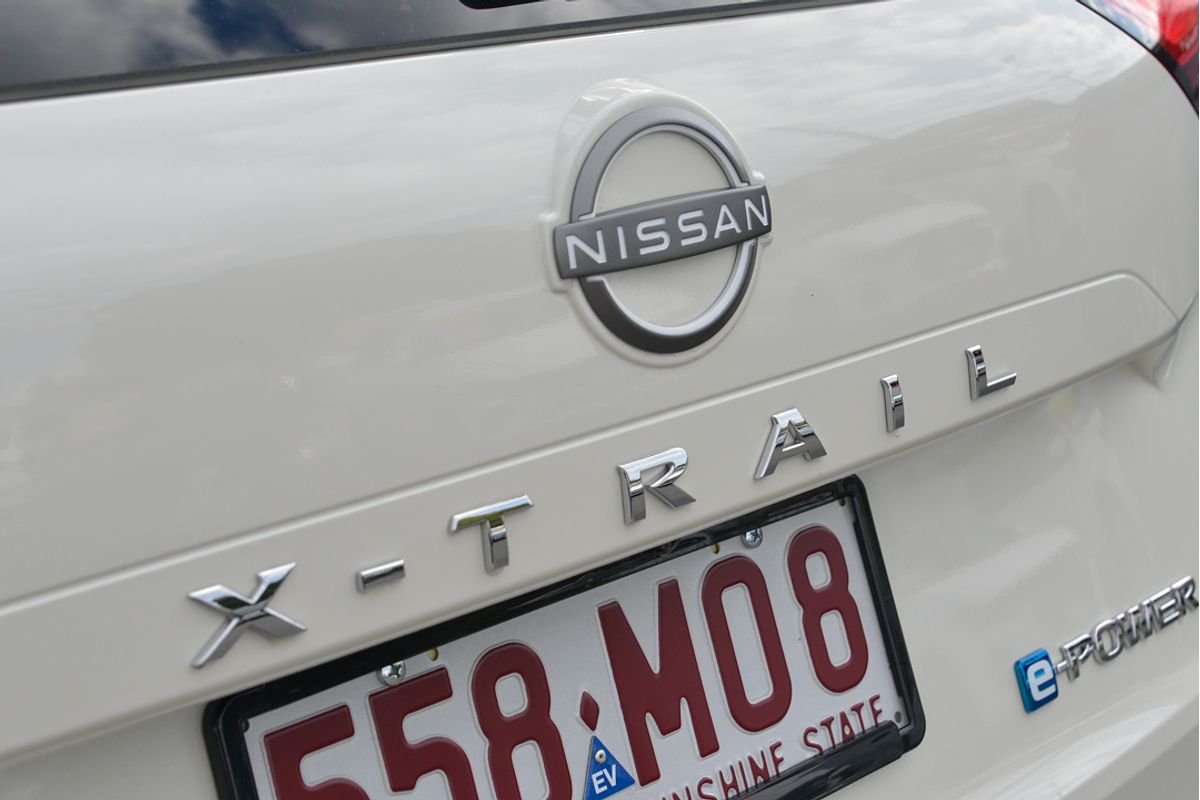 2024 Nissan X-TRAIL ST-L e-POWER T33