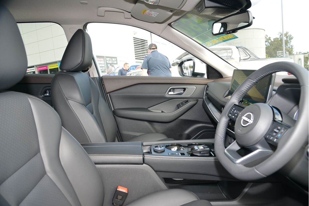 2024 Nissan X-TRAIL ST-L e-POWER T33