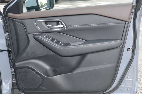 2024 Nissan X-TRAIL ST-L e-POWER T33