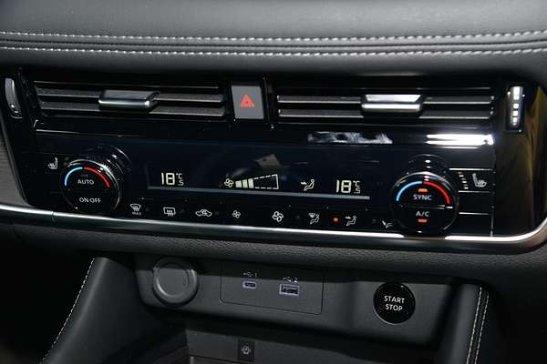 2024 Nissan X-TRAIL ST-L e-POWER T33