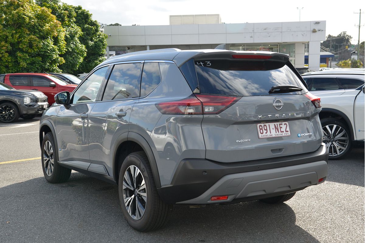 2024 Nissan X-TRAIL ST-L e-POWER T33
