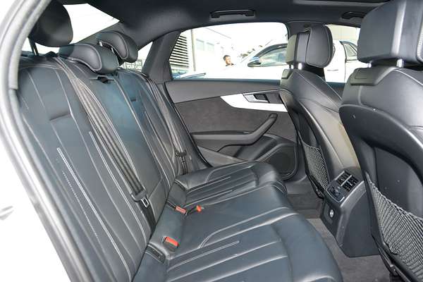 2019 Audi A4 45 TFSI S line B9