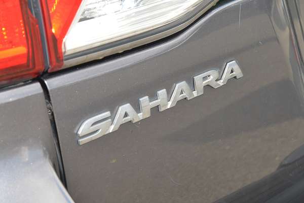 2013 Toyota Landcruiser Sahara VDJ200R