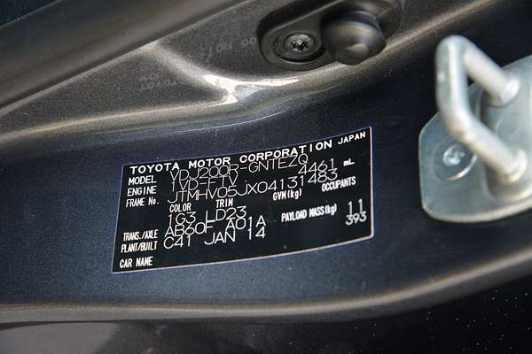 2013 Toyota Landcruiser Sahara VDJ200R