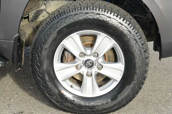 2013 Toyota Landcruiser Sahara VDJ200R