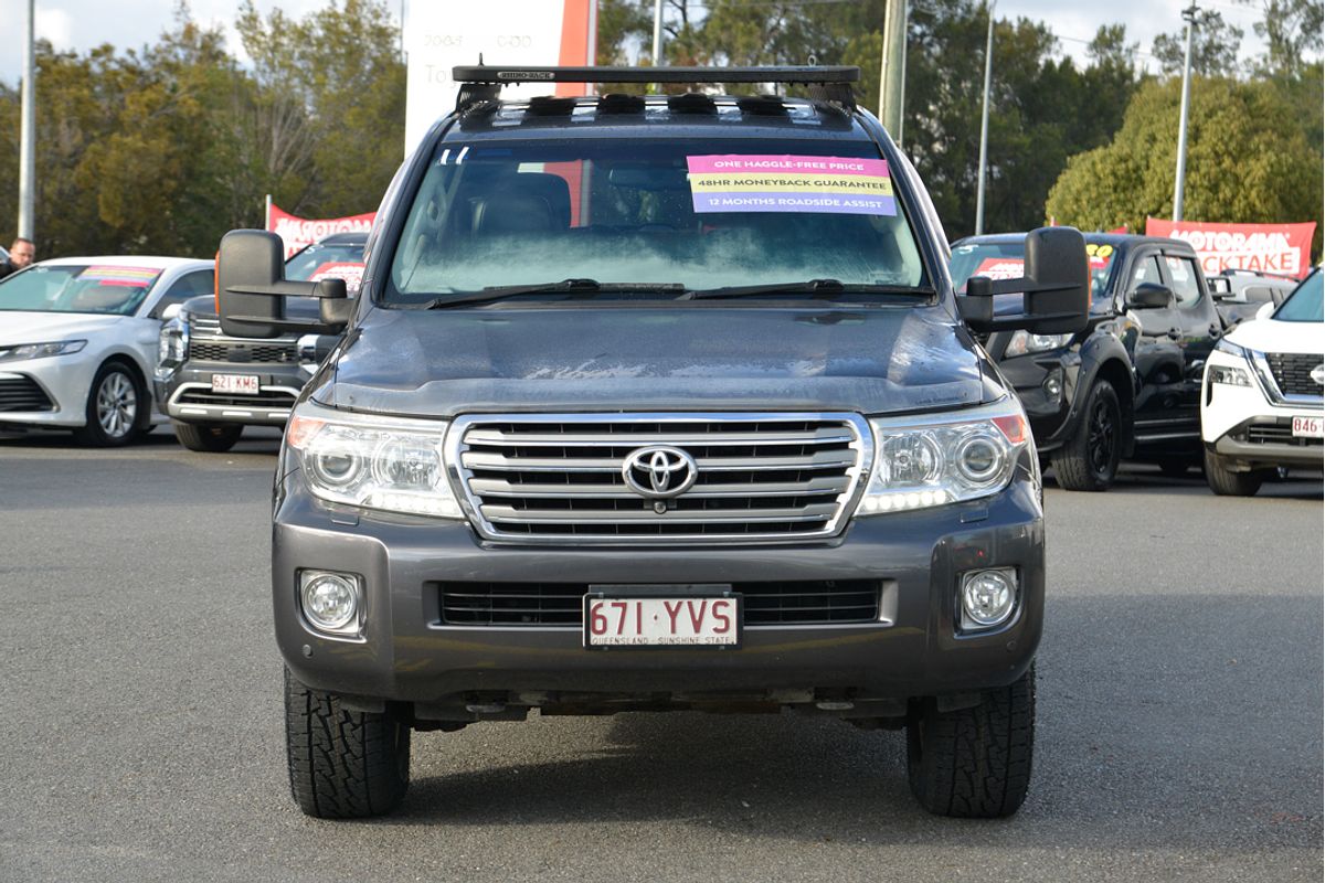 2013 Toyota Landcruiser Sahara VDJ200R