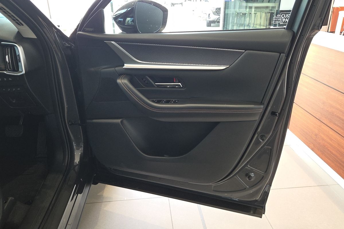 2025 Mazda CX-70 G50e GT KJ