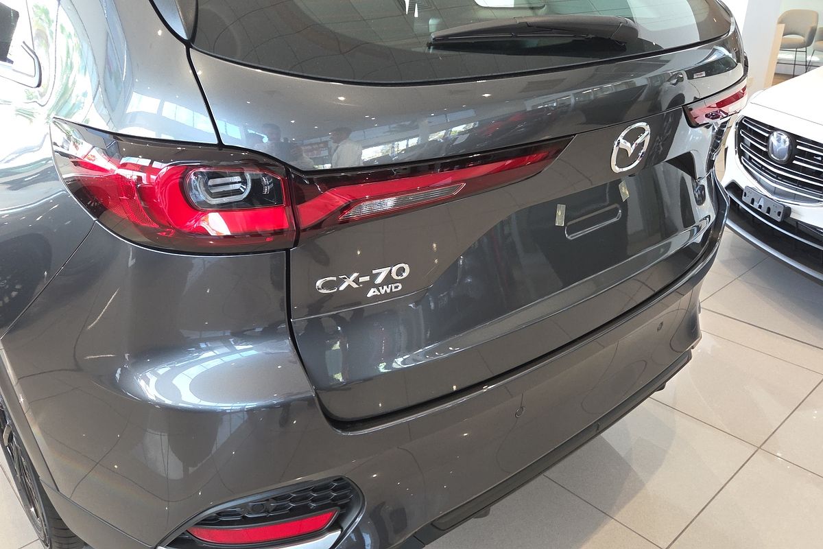 2025 Mazda CX-70 G50e GT KJ
