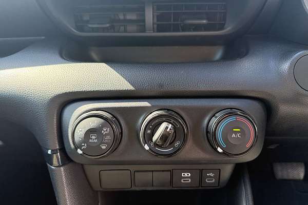 2024 Toyota Yaris Ascent Sport MXPA10R