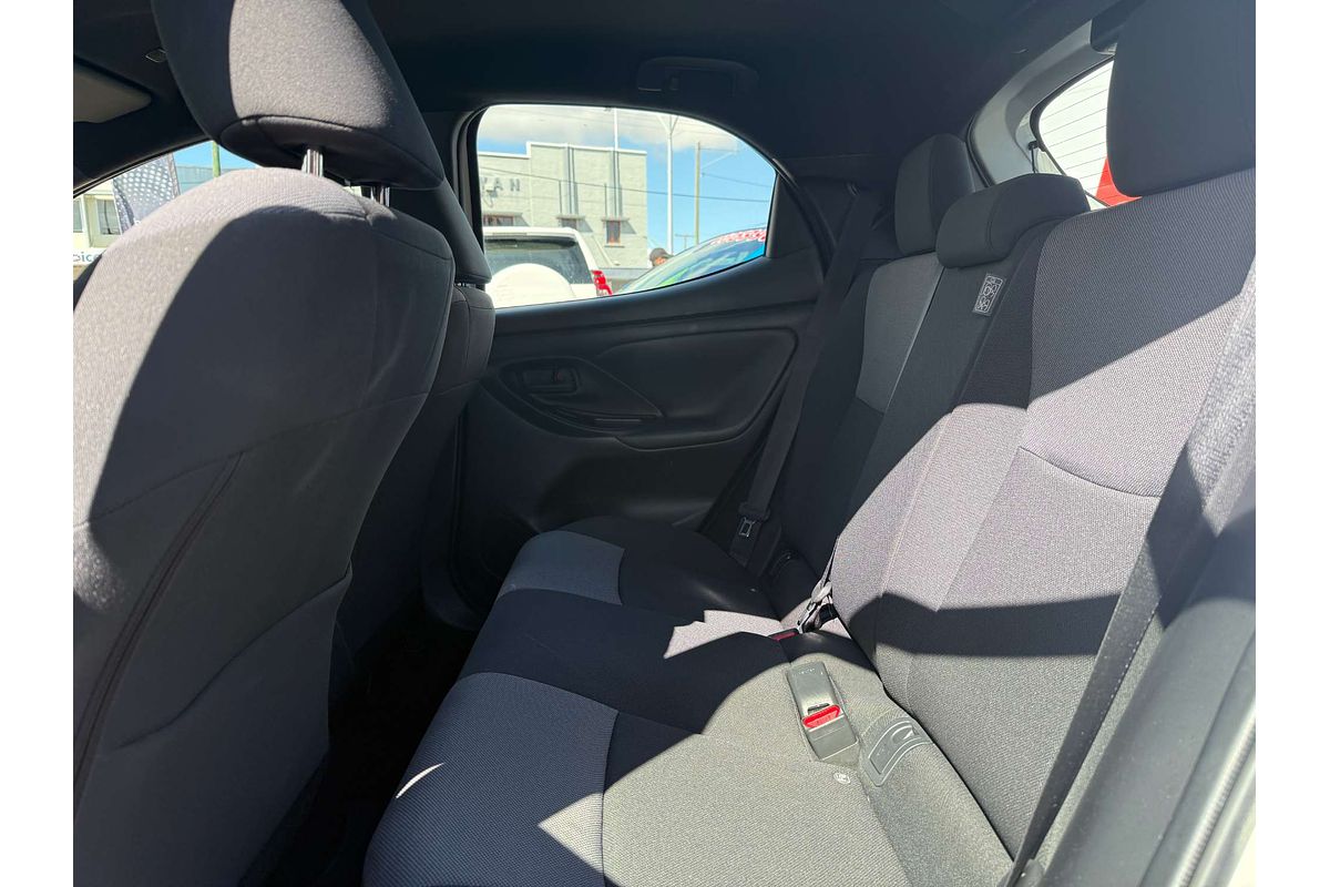 2024 Toyota Yaris Ascent Sport MXPA10R