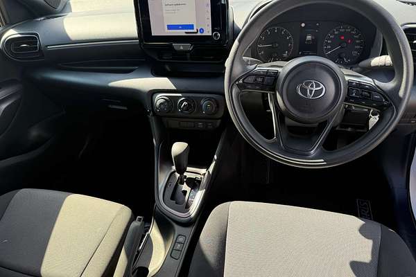 2024 Toyota Yaris Ascent Sport MXPA10R