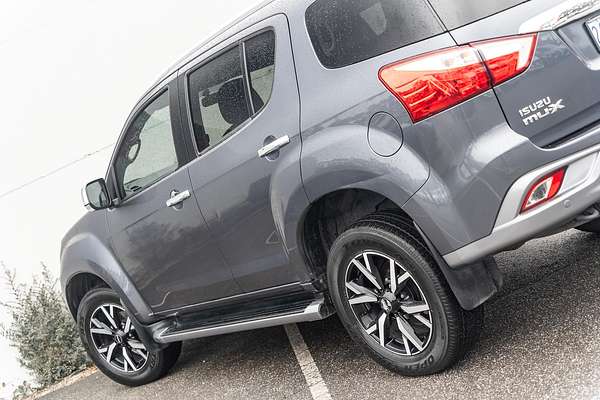 2019 Isuzu MU-X LS-T