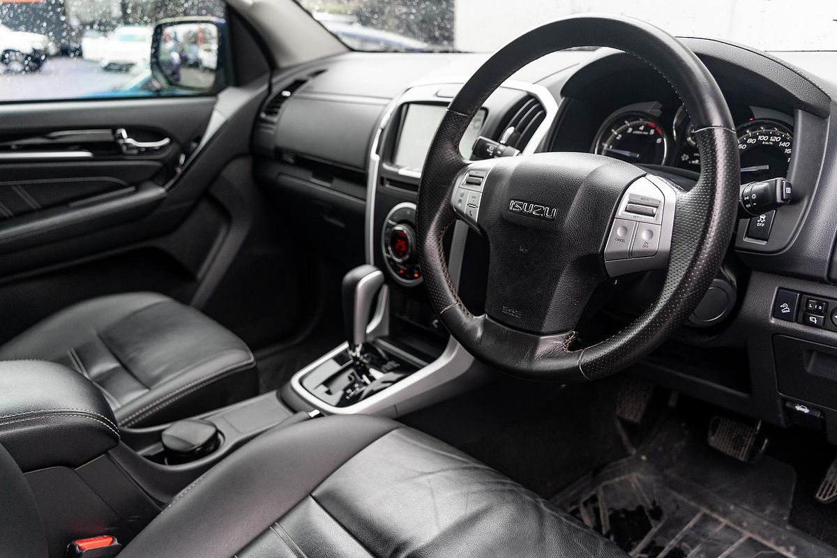 2019 Isuzu MU-X LS-T