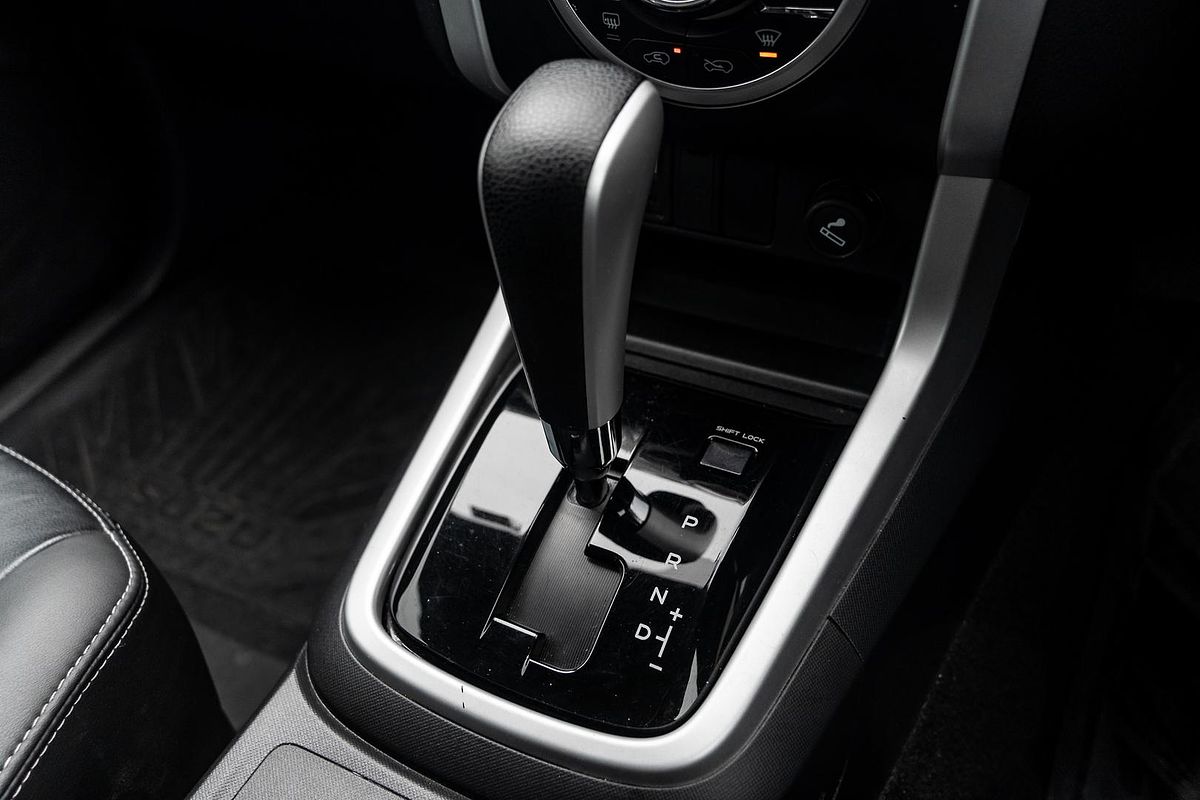 2019 Isuzu MU-X LS-T