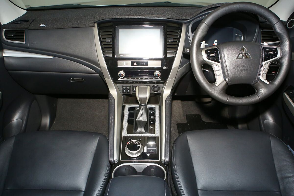 2024 Mitsubishi Pajero Sport Exceed QG
