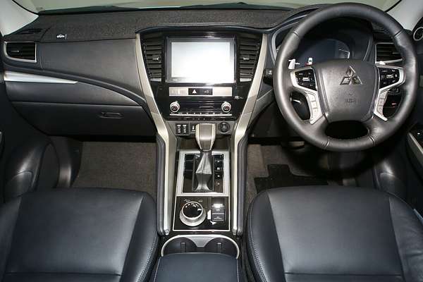 2024 Mitsubishi Pajero Sport Exceed QG