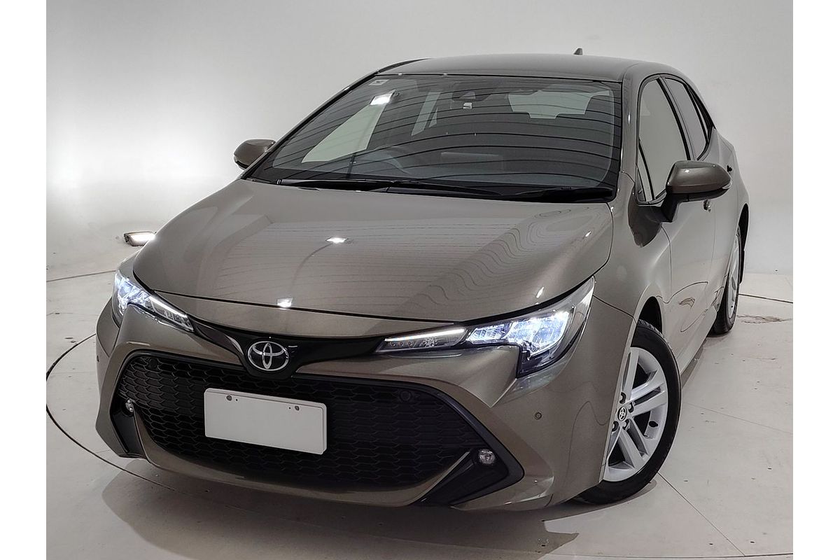 2020 Toyota Corolla SX MZEA12R