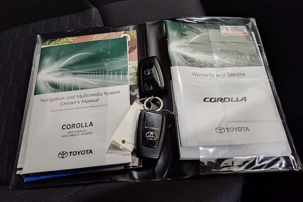 2020 Toyota Corolla SX MZEA12R