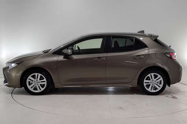 2020 Toyota Corolla SX MZEA12R