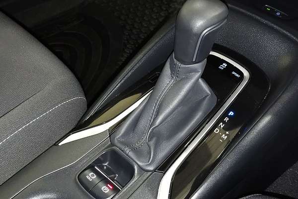 2020 Toyota Corolla SX MZEA12R