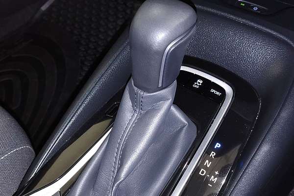 2020 Toyota Corolla SX MZEA12R