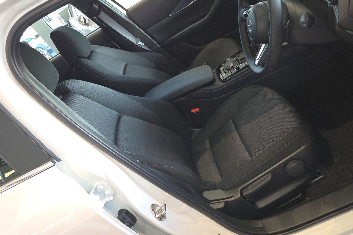 2025 Mazda CX-30 G20 Evolve DM Series