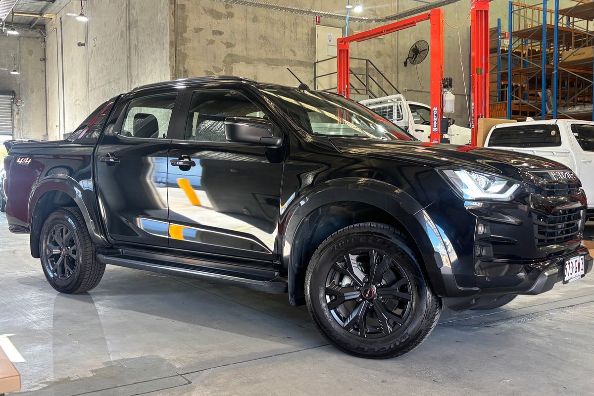 2022 Isuzu D-MAX X-TERRAIN