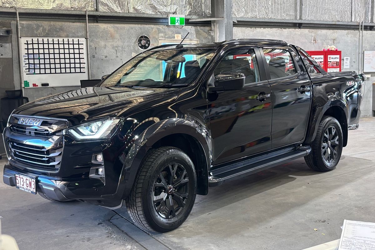2022 Isuzu D-MAX X-TERRAIN