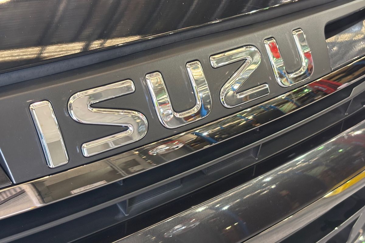 2022 Isuzu D-MAX X-TERRAIN